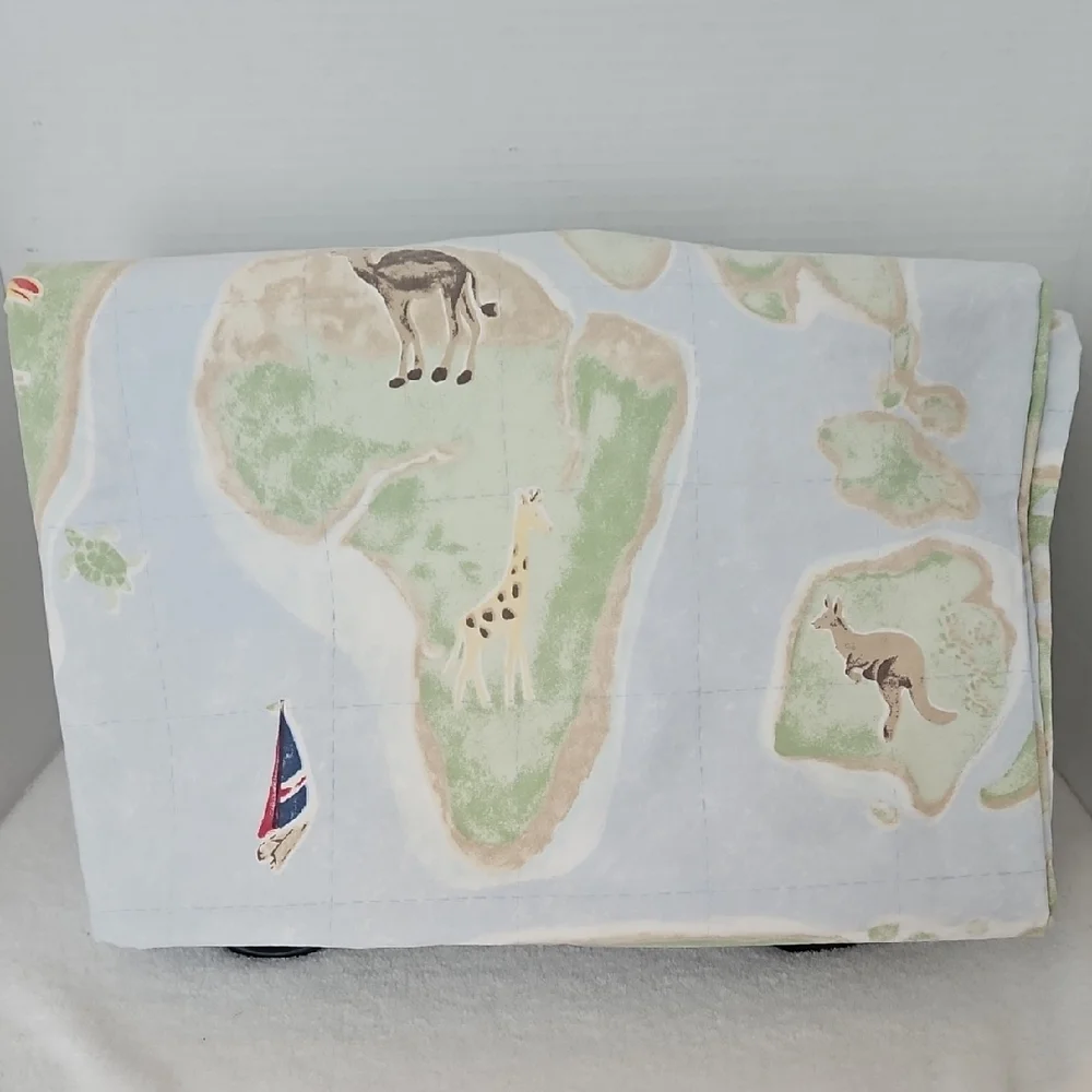 Pottery Barn Kids Vintage Explorer Island Animals & Sailboat Twin Flat Duvet